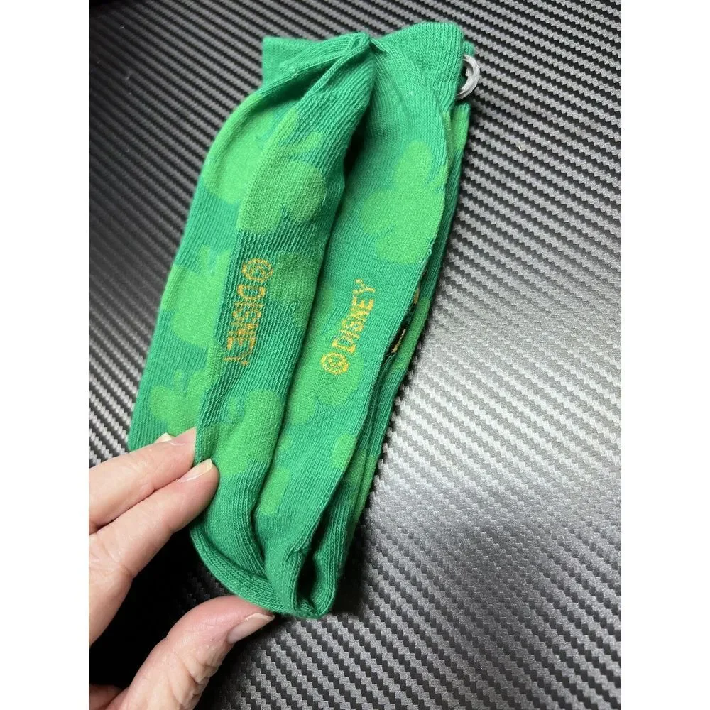 Disney Winnie the‎ Pooh St. Patrick's Day Socks – Green Clovers